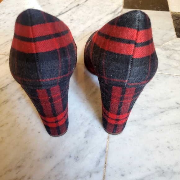 J.Crew Plaid Tartan Round Toe Block Heels - Picture 3 of 5